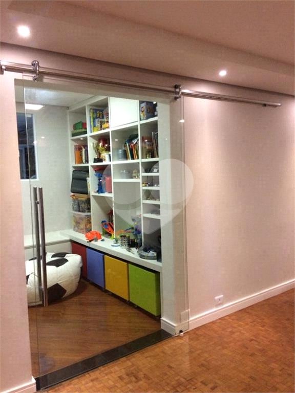 Apartamento à venda com 4 quartos, sendo 2 suítes, em Consolação, São Paulo, SP
