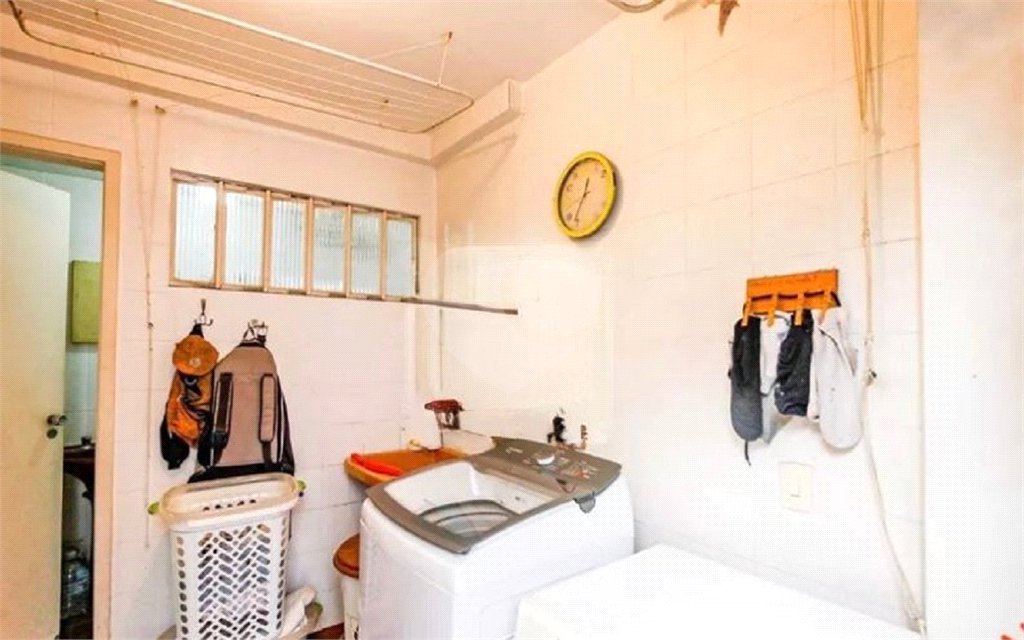 Sobrado à venda com 4 quartos, sendo 1 suíte, em Vila Cordeiro, São Paulo, SP