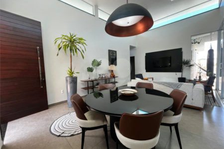 Casa à venda com 3 suítes no condomínio Portal dos Pinheiros, Itapetininga - SP