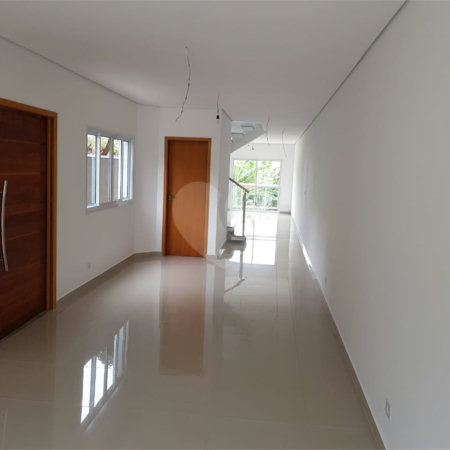 Sobrado à venda ou para alugar com 3 suítes em Vila Thais, Atibaia, SP