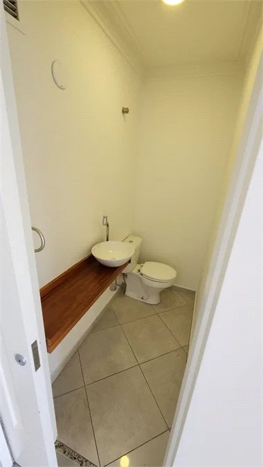 Apartamento à venda com 3 quartos, sendo 2 suítes, em Paraíso do Morumbi, São Paulo, SP