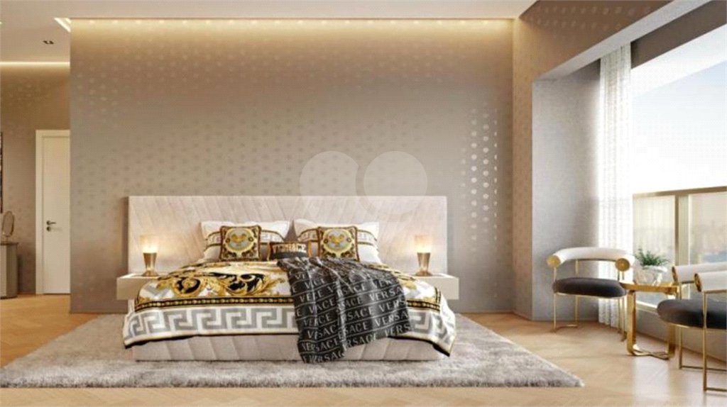 Apartamento à venda com 3 suítes em Moema, São Paulo, SP