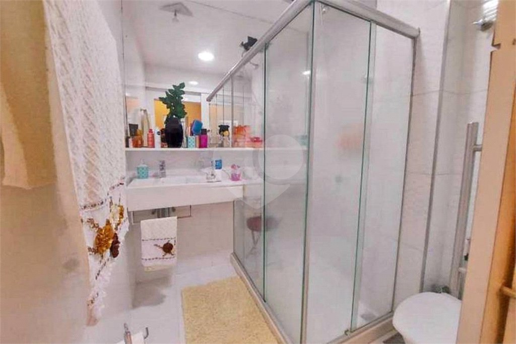 Apartamento à venda com 3 quartos, sendo 2 suítes, em Ipanema, Rio de Janeiro, RJ