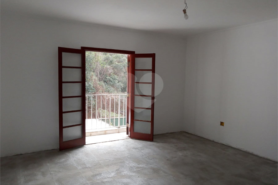 Casa Térrea à venda com 3 suítes em Tucuruvi, São Paulo, SP