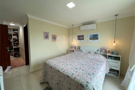 Casa em condomínio à venda com 4 quartos, sendo 3 suítes,  em Nova São Pedro, São Pedro da Aldeia, RJ