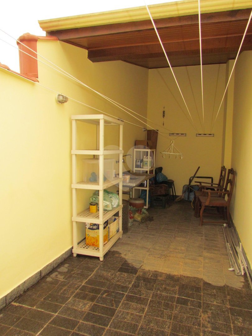 Casa de Vila à venda com 4 quartos, sendo 1 suíte, em Chácara Monte Alegre, São Paulo, SP