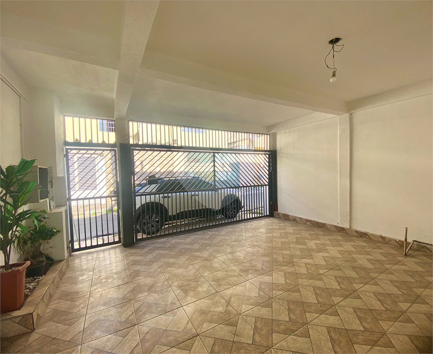 Casa à venda com 3 quartos em Vila Rosália, Guarulhos, SP