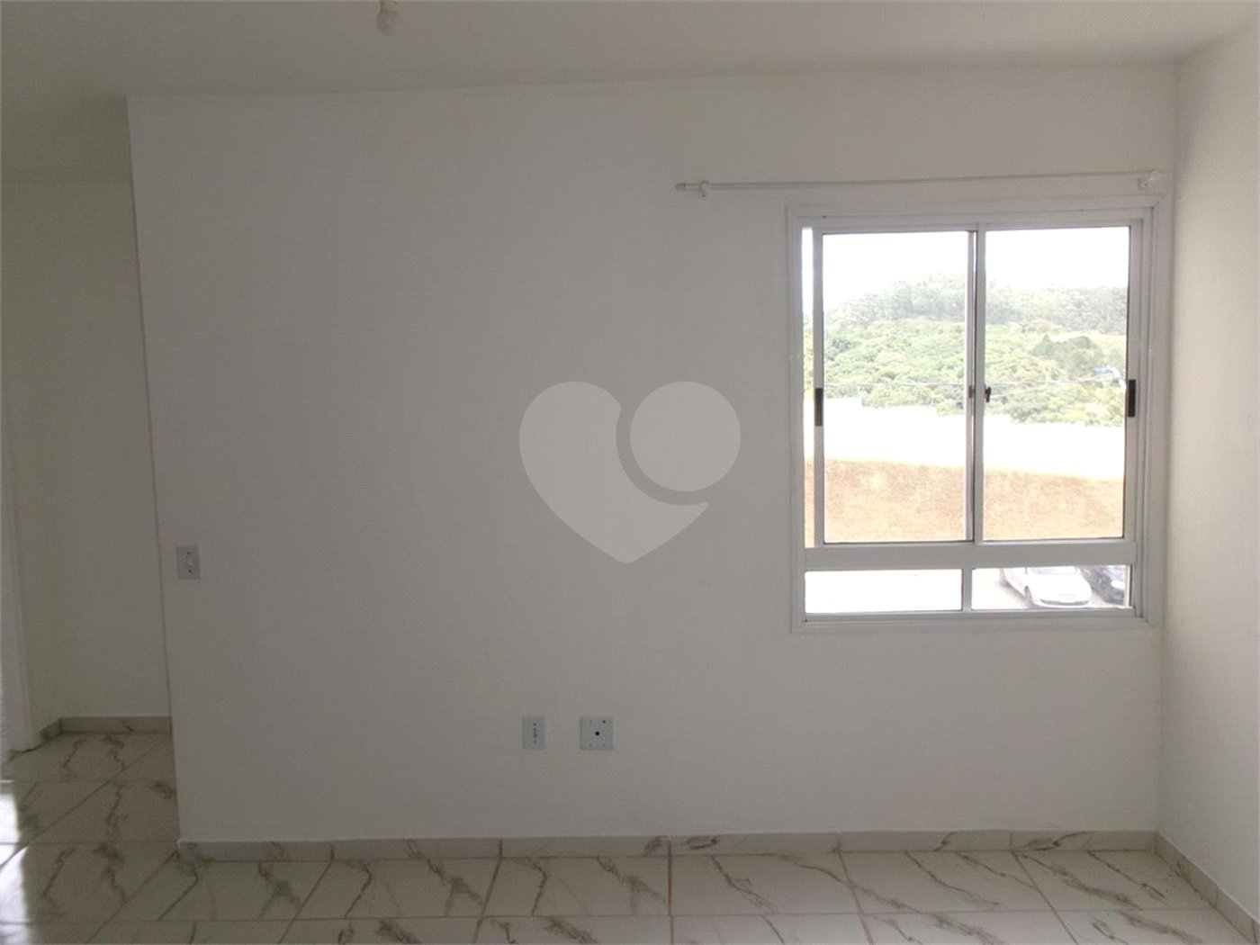 Apartamento à venda com 2 quartos em Jardim Arco-íris, Cotia, SP