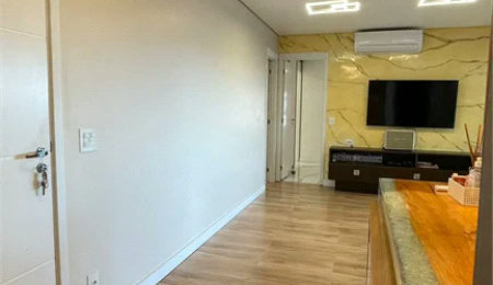 Apartamento à venda com 4 quartos, sendo 2 suítes,  em Pinheiros, São Paulo, SP