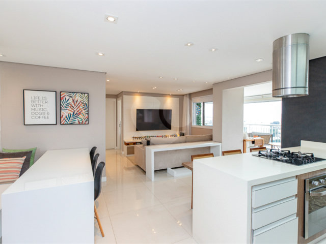 Apartamento à venda com 2 quartos, sendo 1 suíte,  em Santo Amaro, São Paulo, SP