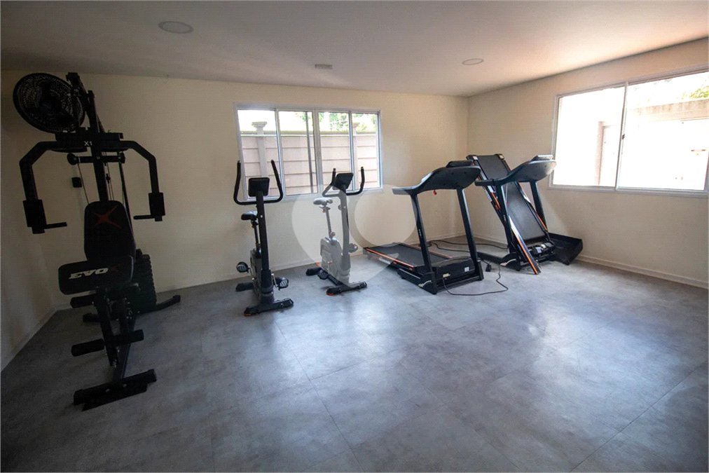 Apartamento à venda com 2 quartos, sendo 1 suíte, em Chácaras Manão, Mairinque, SP
