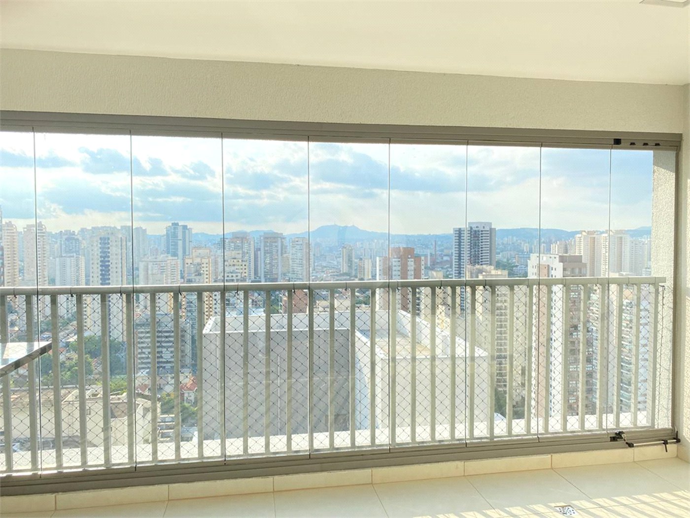 Apartamento à venda com 2 suítes em Perdizes, São Paulo, SP