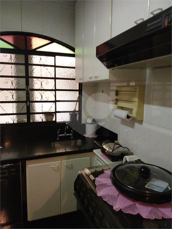 Sobrado à venda com 3 quartos, sendo 1 suíte, em Conjunto Residencial Vista Verde, São Paulo, SP