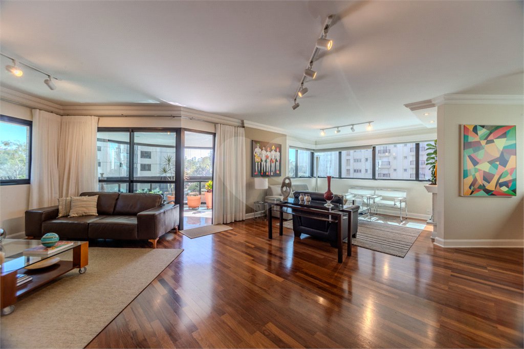 Apartamento à venda com 4 suítes em Paraíso do Morumbi, São Paulo, SP
