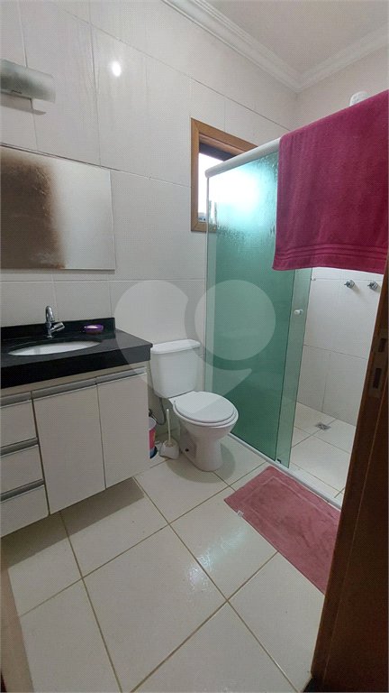Casa à venda com 4 quartos, sendo 1 suíte, no condomínio Marf II, Bom Jesus dos Perdões - SP