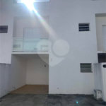 Casa à venda com 2 quartos, sendo 1 suíte, no condomínio Sem Nome, Suzano - SP