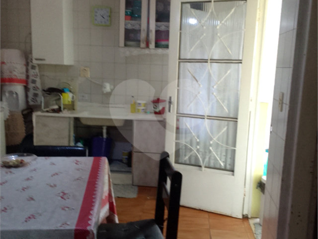 Casa à venda com 2 quartos, sendo 1 suíte,  em Vila Maria Alta, São Paulo, SP