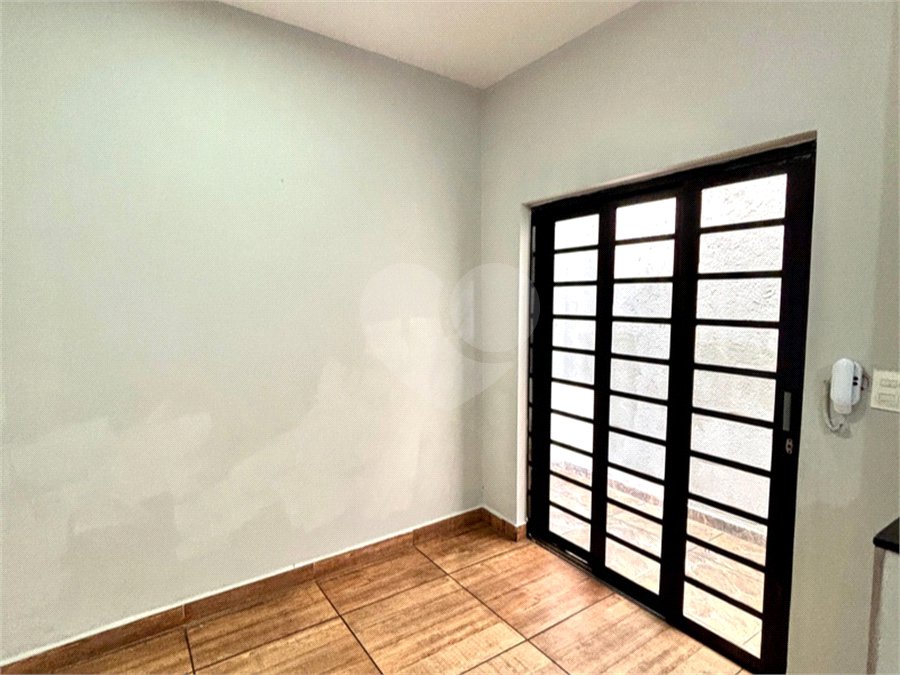 Casa à venda com 3 quartos, sendo 1 suíte, em Jardim Tropical, Sorocaba, SP