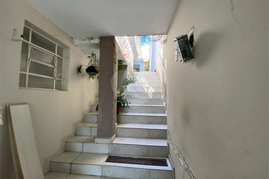 Sobrado à venda com 3 quartos, sendo 1 suíte, em Vila Ipojuca, São Paulo, SP