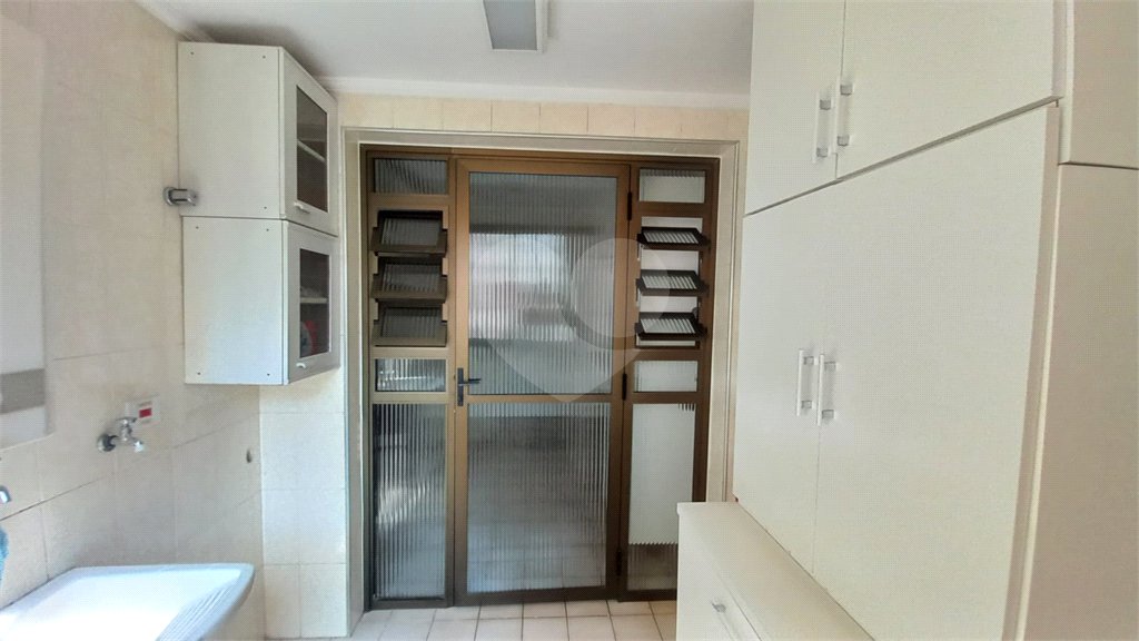 Apartamento à venda com 3 quartos, sendo 1 suíte,  em Vila Indiana, São Paulo, SP