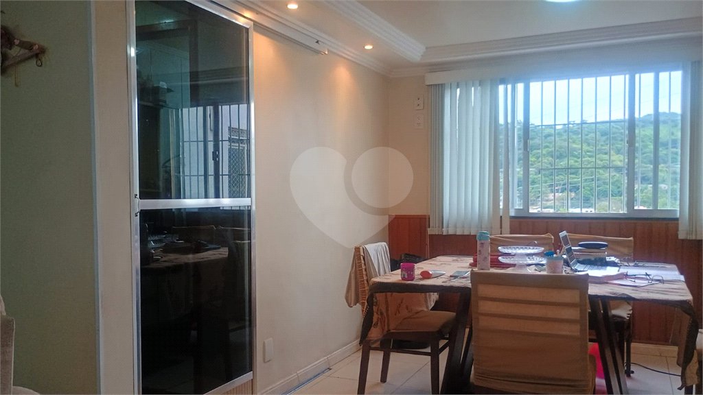 Villagio à venda com 3 quartos em Senador Vasconcelos, Rio de Janeiro, RJ