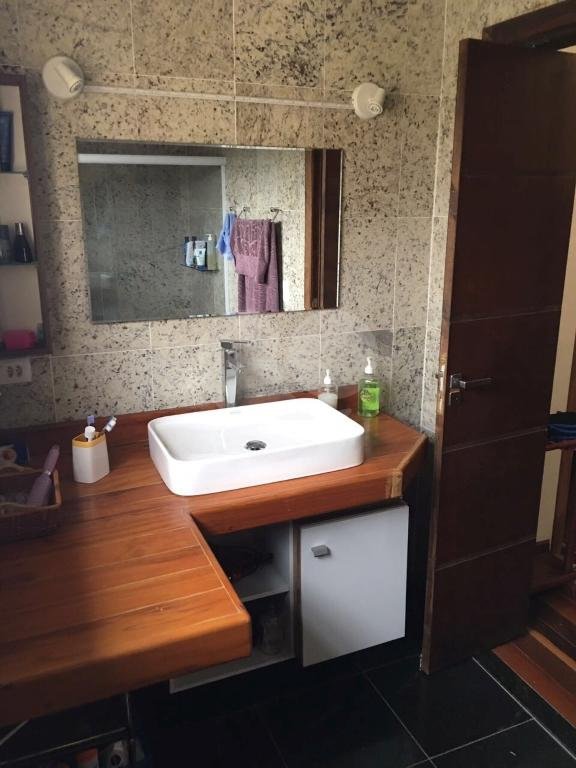 Sobrado à venda com 3 quartos, sendo 1 suíte, em Jardim Virginia Bianca, São Paulo, SP