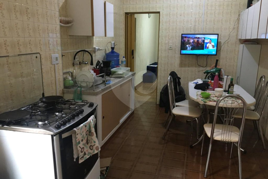 Casa à venda com 2 quartos, sendo 1 suíte, em Santana, São Paulo, SP