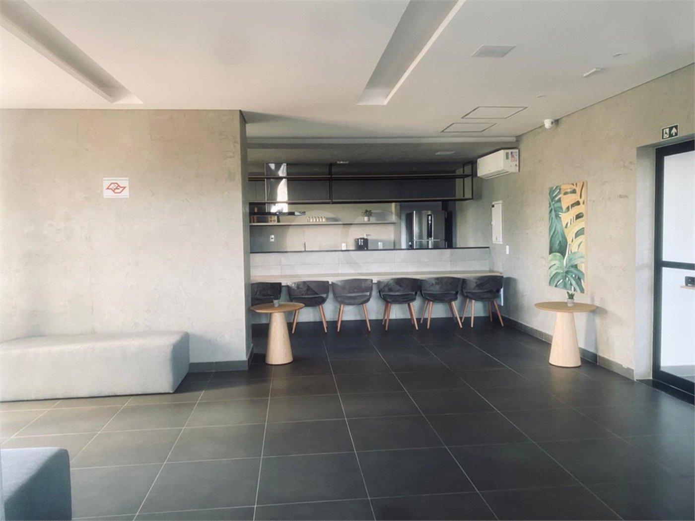 Apartamento para alugar com 3 quartos, sendo 1 suíte, em Jardim Maria José, Votorantim, SP