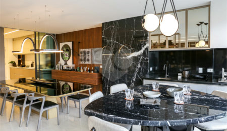 Apartamento à venda com 4 suítes em Real Parque, São Paulo, SP