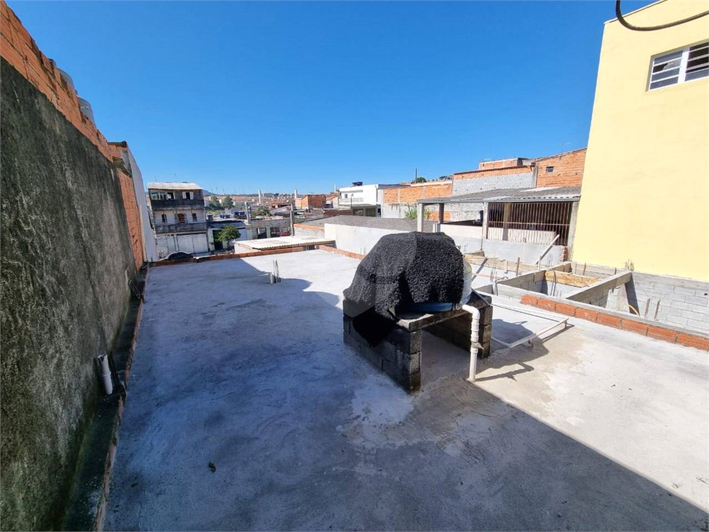 Casa à venda com 1 quarto em Jardim Varan, Suzano, SP