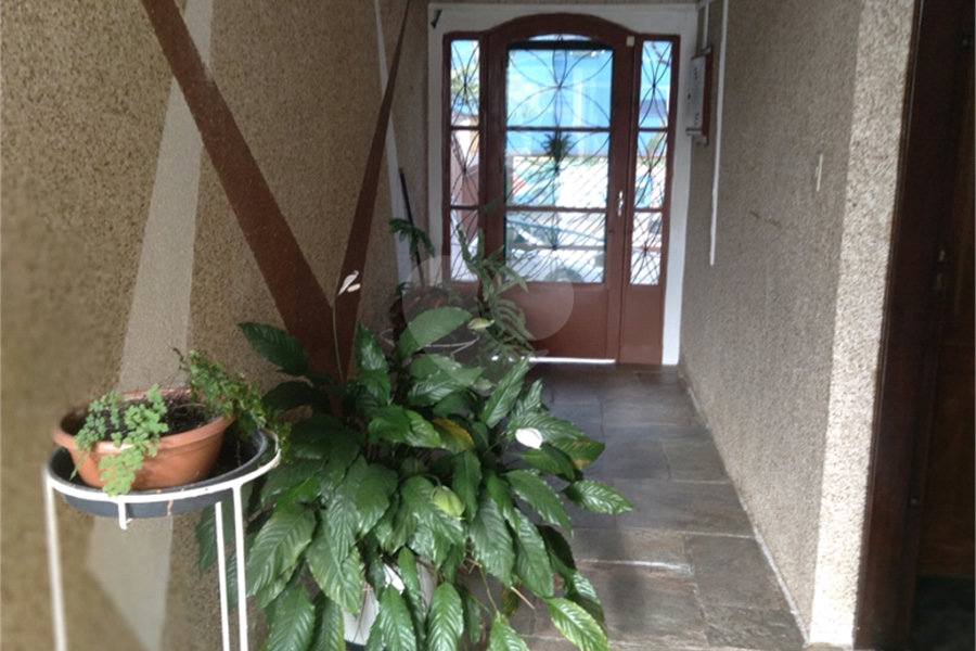 Sobrado à venda com 3 quartos, sendo 1 suíte, em Santa Teresinha, São Paulo, SP