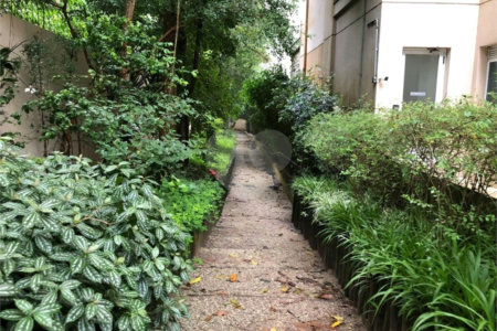 Apartamento à venda com 3 quartos, sendo 1 suíte, em Jardim Ampliação, São Paulo, SP