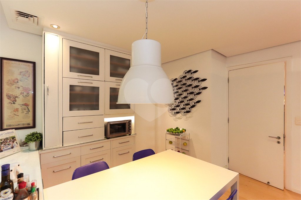 Casa à venda com 4 suítes no condomínio Residencial Courtyard Village, São Paulo - SP