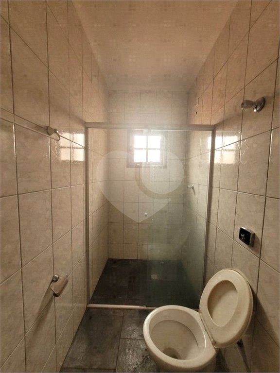 Casa à venda com 3 quartos, sendo 1 suíte, em Vila Vitório Mazzei, São Paulo, SP