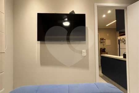 Apartamento à venda com 2 quartos, sendo 1 suíte, em Santo Amaro, São Paulo, SP