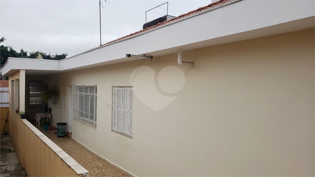 Sobrado à venda com 3 quartos, sendo 1 suíte,  em Jardim Prudência, São Paulo, SP