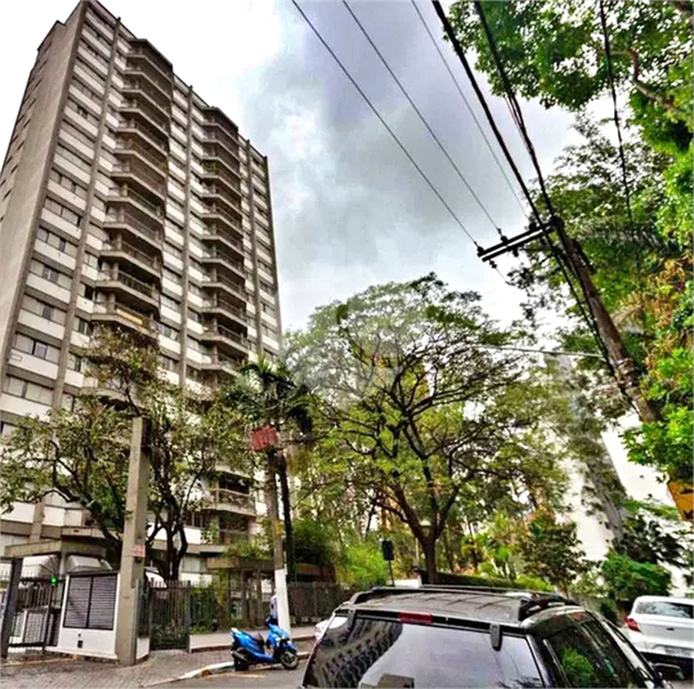 Apartamento à venda com 3 quartos, sendo 1 suíte, em Vila Andrade, São Paulo, SP