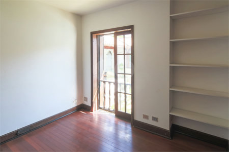 Casa Térrea à venda ou para alugar com 4 quartos, sendo 3 suítes, em Alto da Boa Vista, São Paulo, SP