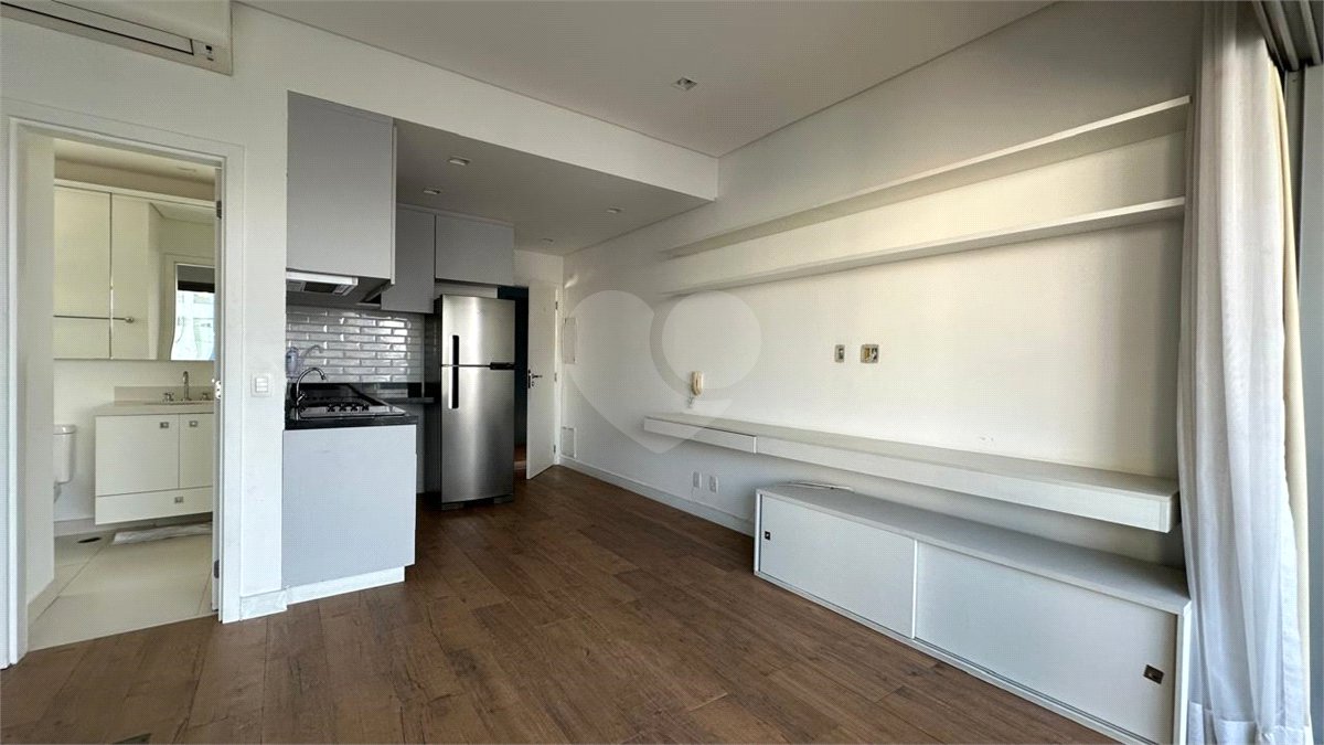 Apartamento para alugar com 1 suíte em Moema, São Paulo, SP