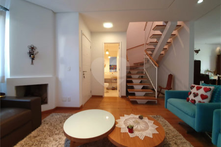 Casa à venda com 3 suítes no condomínio Sunríse, São Paulo - SP