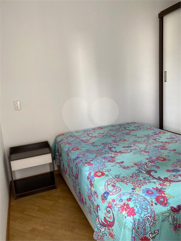 Apartamento de 2 quartos à venda na Aclimação