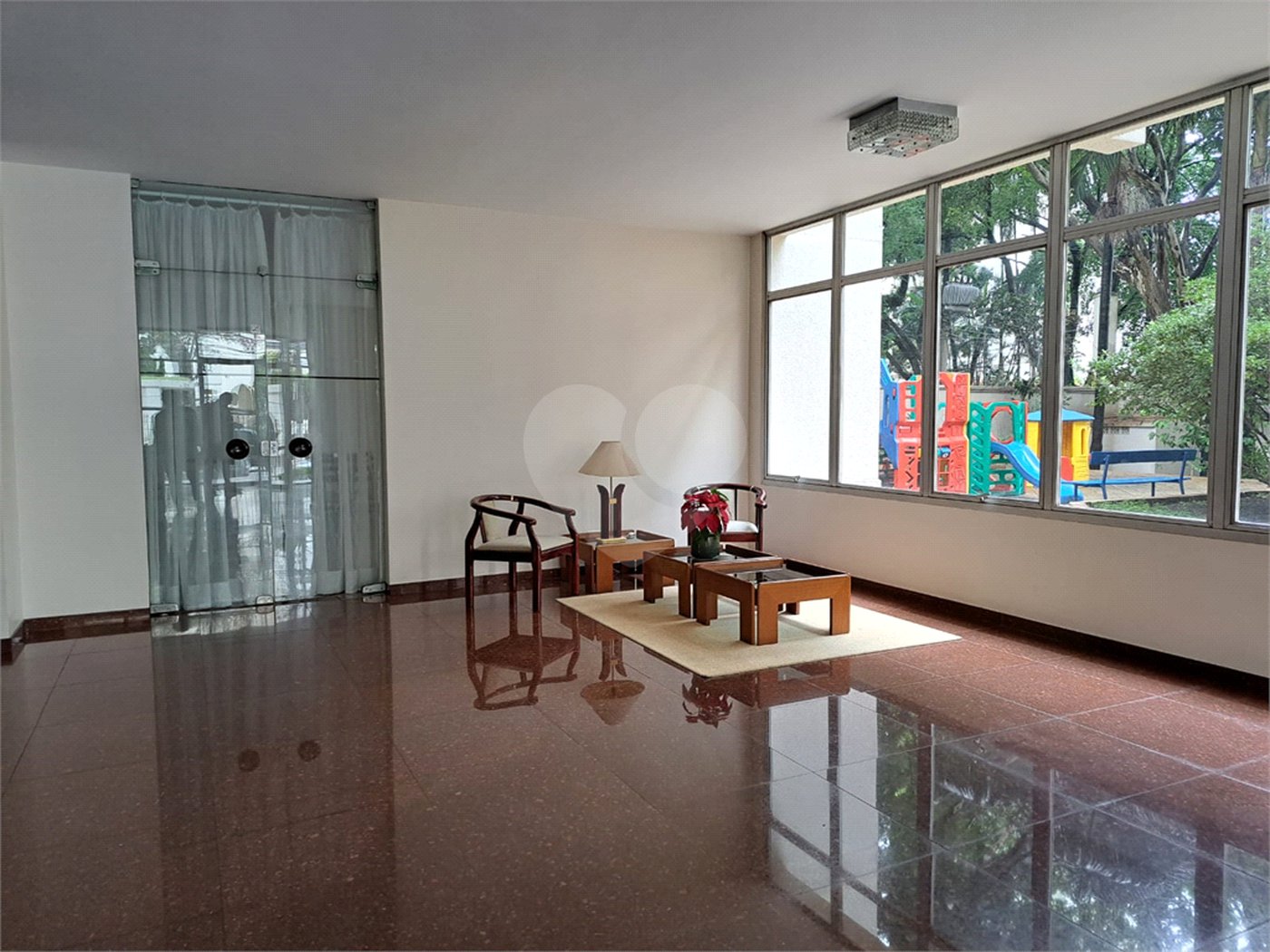 Apartamento à venda com 2 quartos, sendo 1 suíte, em Campo Belo, São Paulo, SP