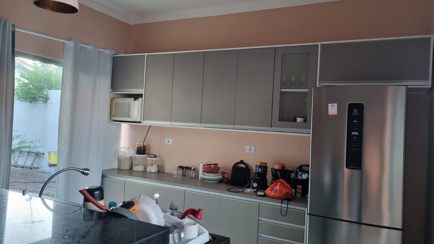 Sobrado à venda com 3 quartos, sendo 1 suíte,  em Jardim Alvorada, Três Lagoas, MS