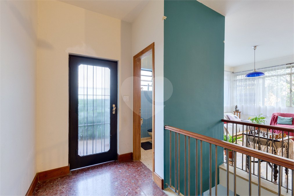 Casa à venda com 5 quartos, sendo 2 suítes, em Alto da Boa Vista, São Paulo, SP
