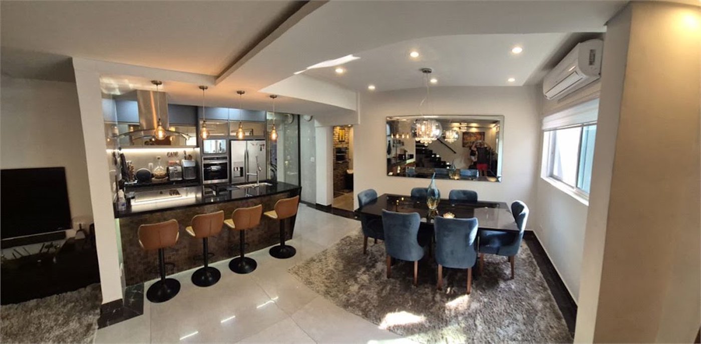 Casa com 2 dormitórios à venda, 80 m² por R$ 1.350.000,00 - Embaré - Santos/SP