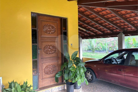 Sítio à venda com 3 quartos, sendo 1 suíte, no Centro, Guararema, SP