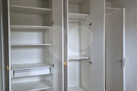 Apartamento à venda com 3 quartos em Lapa de Baixo, São Paulo, SP