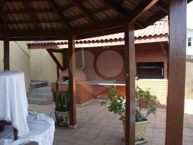 Sobrado à venda com 4 quartos, sendo 3 suítes,  em Horto Florestal, São Paulo, SP