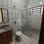 Casa para alugar com 4 quartos, sendo 1 suíte, em Vila Judite, Itapetininga, SP