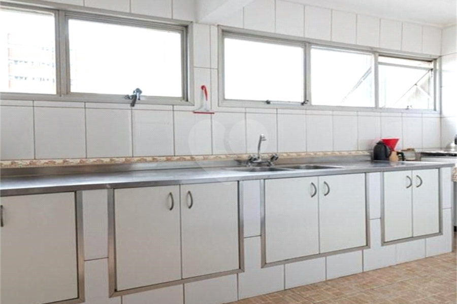 Apartamento à venda com 3 quartos, sendo 1 suíte, em Perdizes, São Paulo, SP